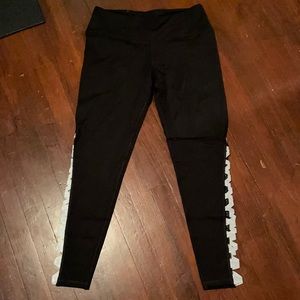 Victoria’s Sport Black Leggings- Large